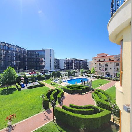 Royal Bay 2 Residence - Private Apartment - Bsr Свети Влас Екстериор снимка